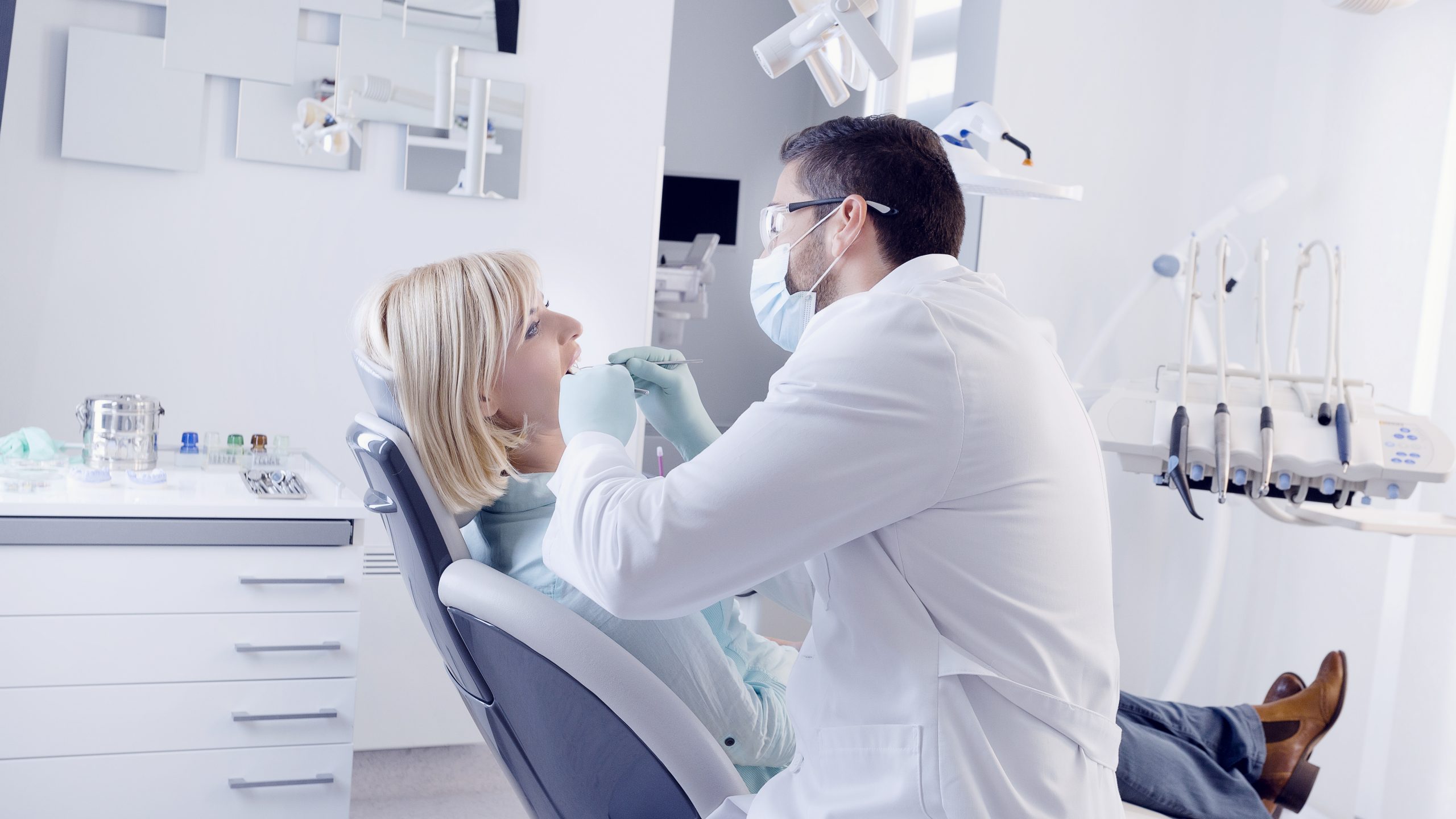 Dentist in Poteet, TX